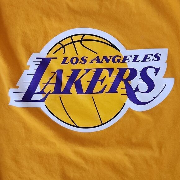 Fanatics Los Angeles Lakers Men's small LeBron James #23 short sleeve t-shirt - Picture 2 of 5